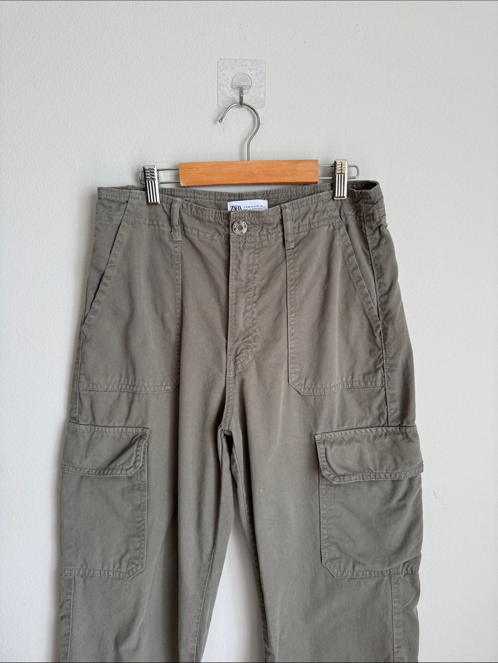 Zara Olive Green Cargo Pants Women’s US 6 EU 38 Utility Straight Leg High Rise - Picture 3 of 9